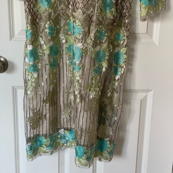 Salwar Kameez - Picture 10 of 10